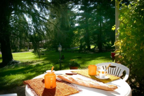 GITE LE PARC A SARLAT Parking privé